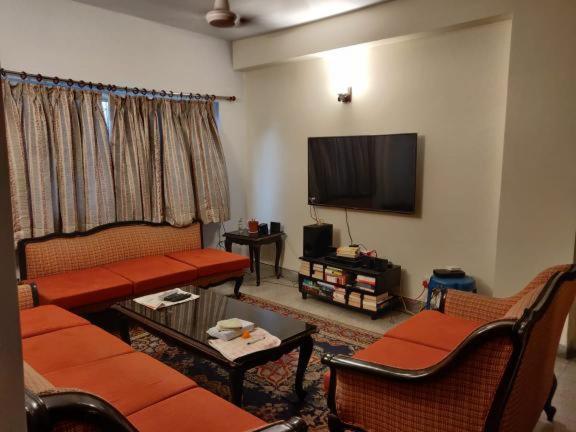 Lovely Couple Friendly Guest House Calcutta Buitenkant foto